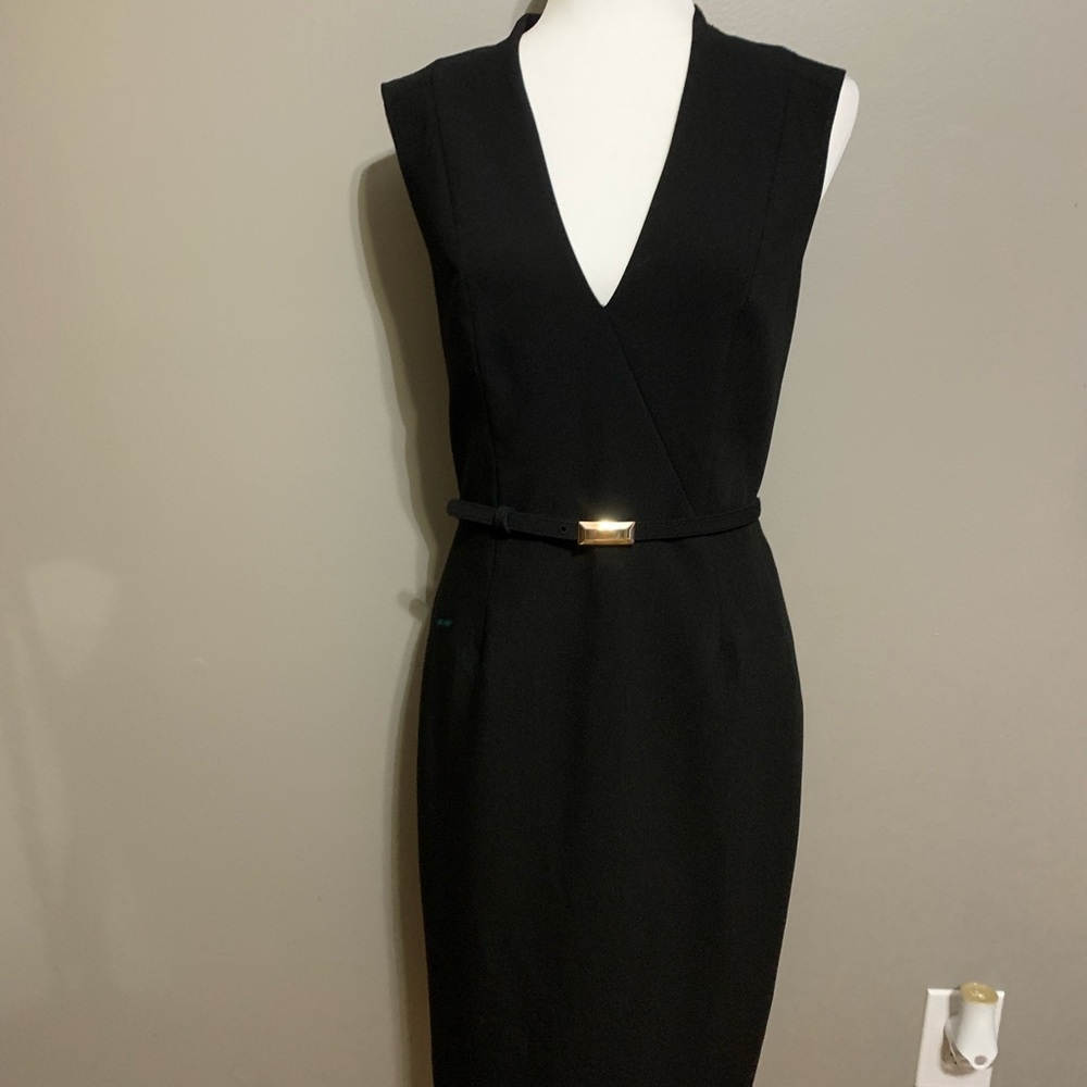 Cute and classy White House Black Market dress